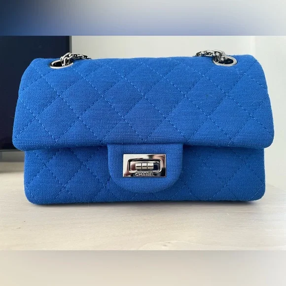 CHANEL 2.55 Mini Blue Quilted Cloth Shoulder Crossbody Bag - Picture 4 of 14